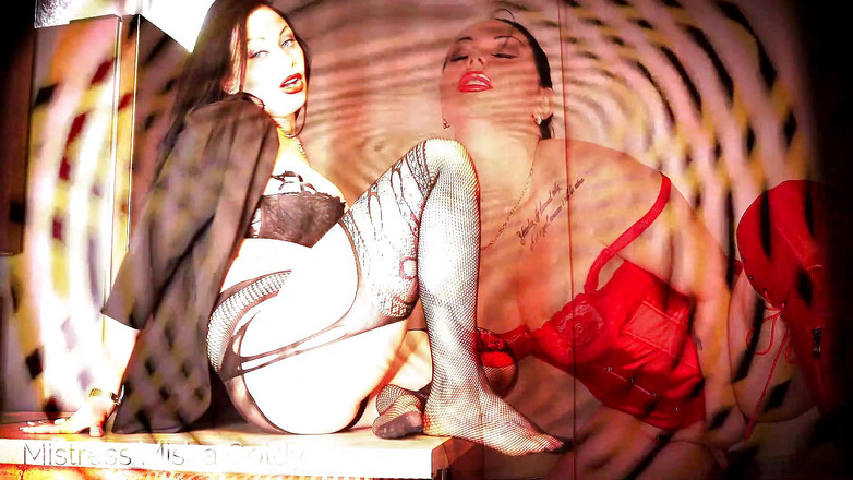 Goddess Misha Goldy: 无意识的服从！感谢清空你的钱包！Mindfuck 2