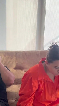 I Fuck the Stepdaughter of a Blind Man Next to Him, Semen Falls on Him and He Thought It Was Cream
