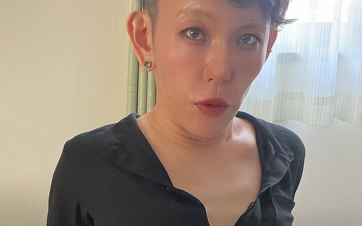 Serina SissyBitch: 바이브레이터로 후장 따먹히는 걸 좋아하는 Sissy Serina 02