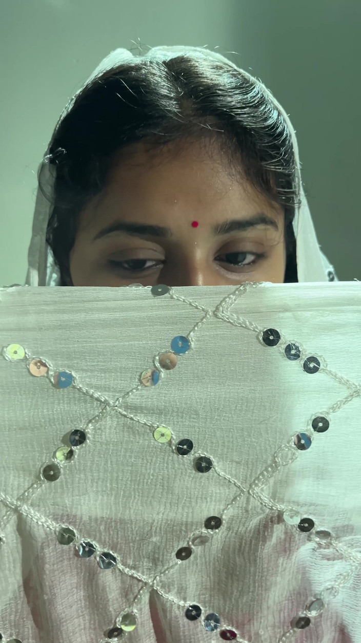 Disha sharma: Švagr Saali Sax