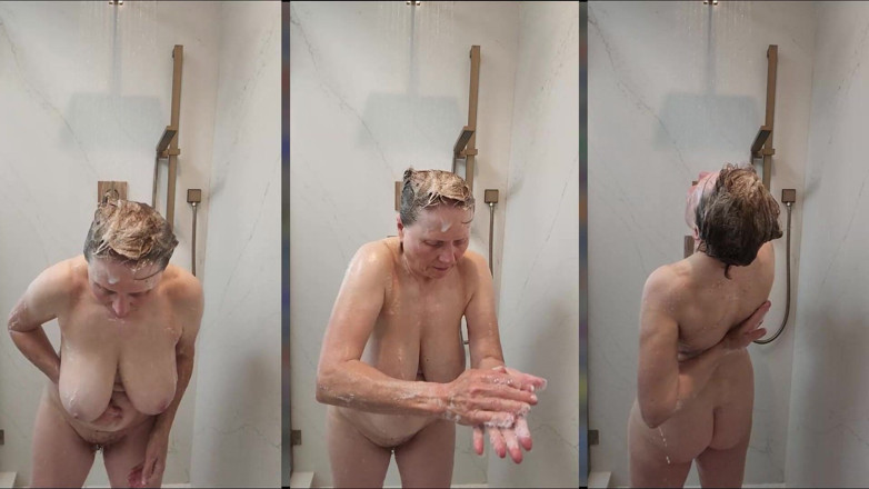 MarieRocks: Steamy Shower