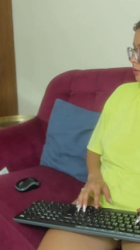 Big Tits Latina Wants to Be Fucked with Her Big Tits and Ass