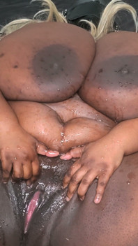 Whole Body Covered in Pussy Juice