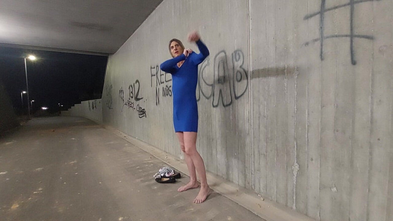 sweetfeet29: 夜に着替える