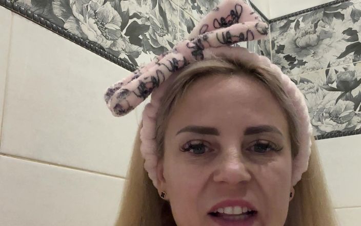 LarisaCum: Zkoušel jsi sex ve sprše? Líbilo se mi XXX