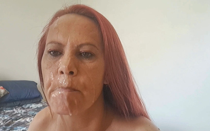 Exotic Tracy: Kouření velká prsa MILF saje ptáka, dostane obrovskou nálož mrdky...