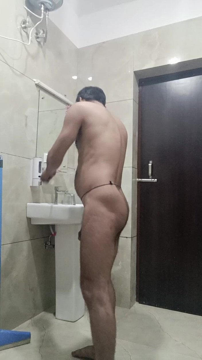 Rajasthani-old-lover: Desi Man Getting Cleaned up