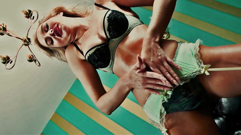 Goddess Celine: Stepmom 's horniness pill, uncensored
