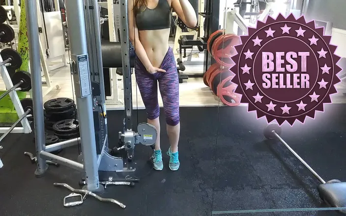 Emily Bee: Almost Caught in Gym During Squirting