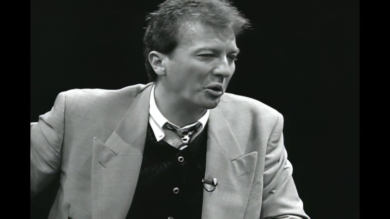 Adultwhisper: İnleyen kaltak sert yarağa biniyor