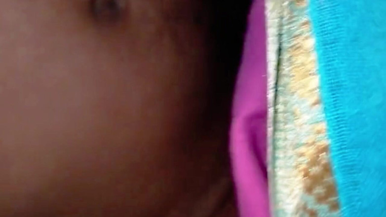 Boyfriend: Pasangan desi bercinta