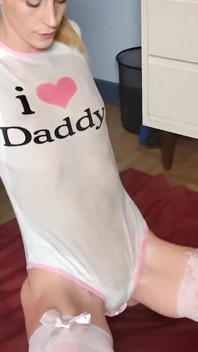 Vanessa Hastings Cum and Piss on Her Face