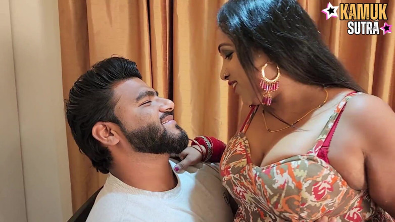 reena bhabhi: Bindu Bhhabhi Hot Sex in Bedroom (hindi Audio)