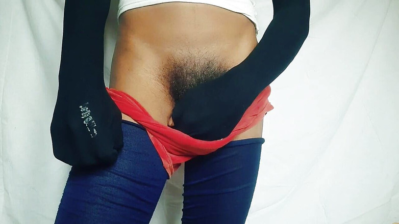 Cross Indian: मेरी हॉट 18 साल की सौतेली बेटी की चूत कामुक है। क्यों?