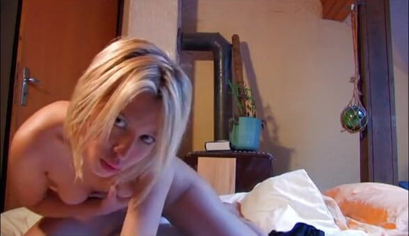 European Classics: Delightful blonde dances for the camera