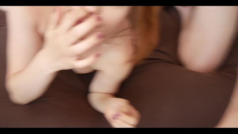 Jamie Young: Spitted and Fucked with Butt Plug!