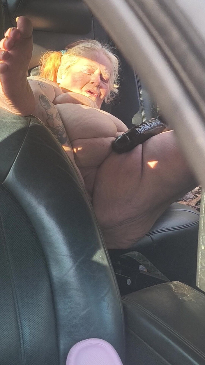 HerculesnVENUS: Ele está assistindo novamente estranhos sorriso