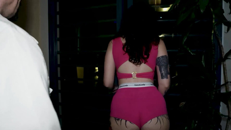 Rebekah Rose: Mi Scopo Il Migliore Amico Del Mio Patrigno.