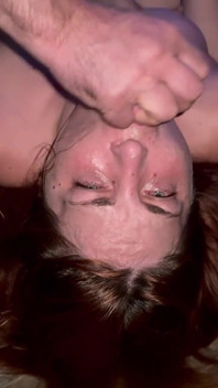 Deepthroat Training with Head Upside Down