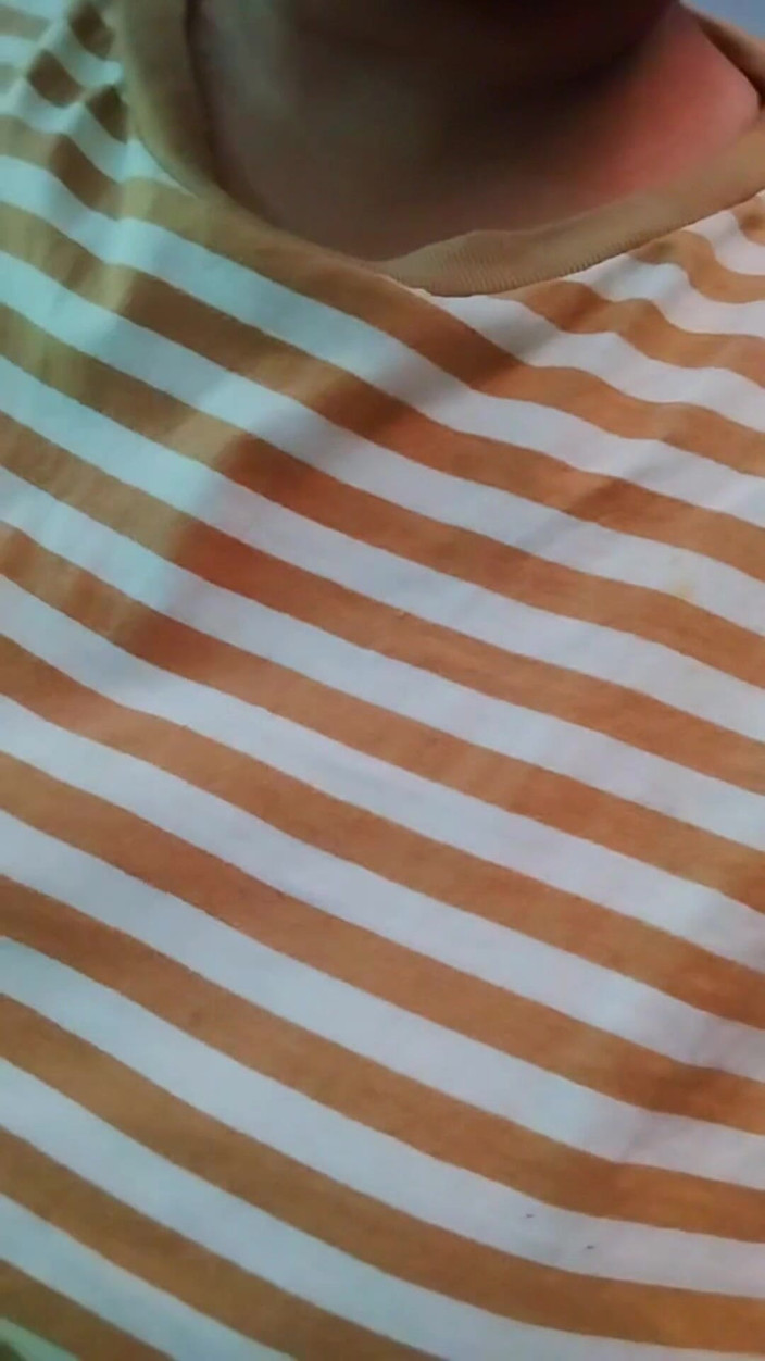 Aria Mia: Soție sexy care își expune sânii mari