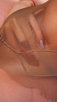 Pregnant Pantyhose Sport and Orgasm for Wet Hole