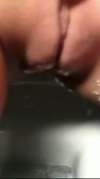 My Girlfriend Likes to Piss