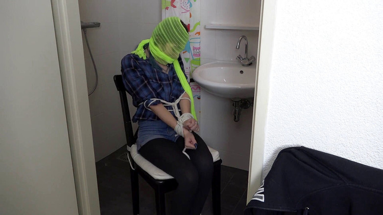 Restricting Ropes: Luna Grey - 俄语 第2部分