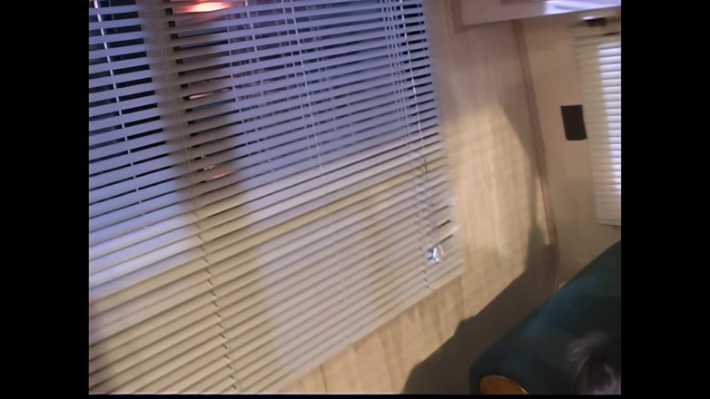 RATATATA!: Obrovský dospělý penis pro mokrou malou kundičku Jordana Stylese