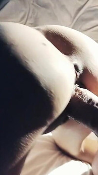 La Baby-sitter Reçoit Un Creampie Après Une Soirée