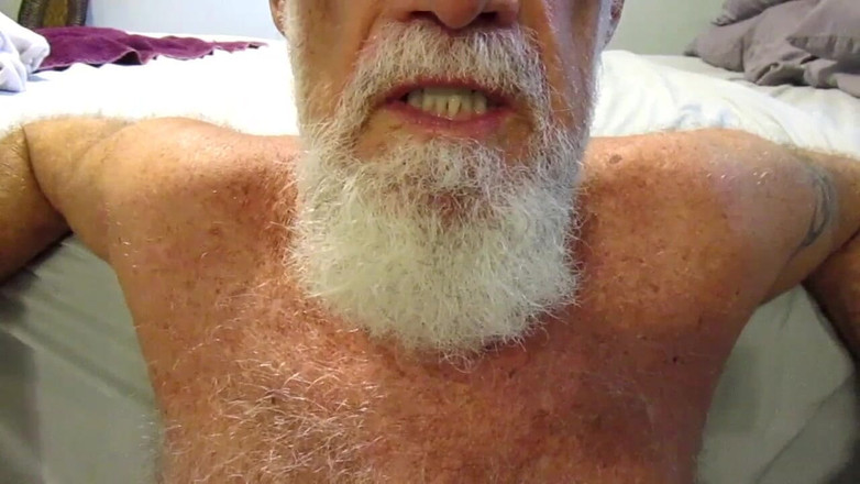 Mr hairy gardener: あなたは私のおもちゃです