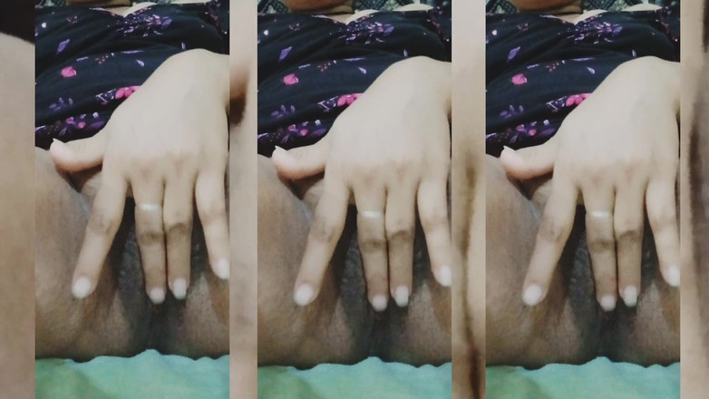 EMILYKIRAN: Meri Phudi bhi dekh, lo por favor bohat Gareeb Huno