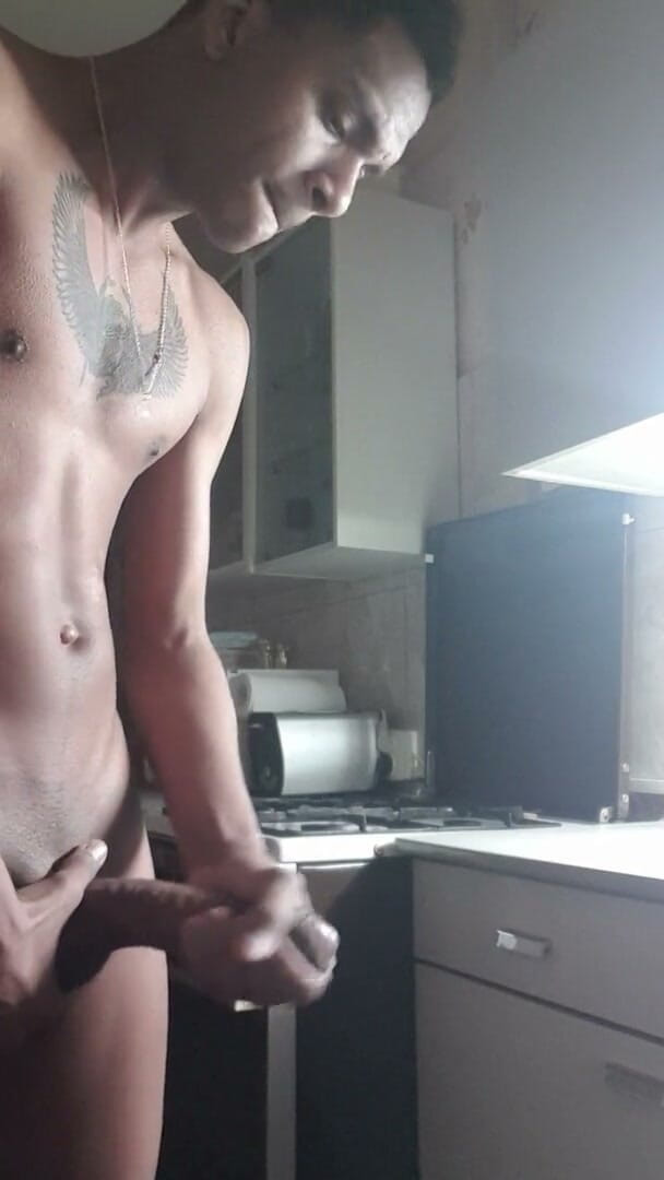 BrayanJaneX: Playing with my big toy after college