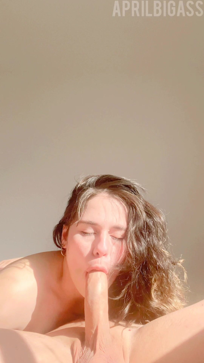 April BigAss: Sborrata anale, essere scopata senza pietà dal mio grosso culo...