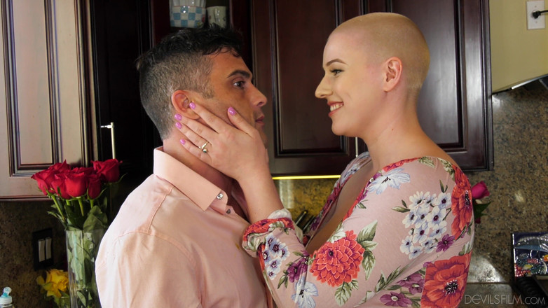 Devils TGirls: Devils t girls - korra del Rio की CIS जोड़े द्वारा दोहरी टीम