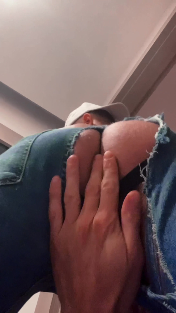 Jamie Kelvin: My Asshole Is Bitch