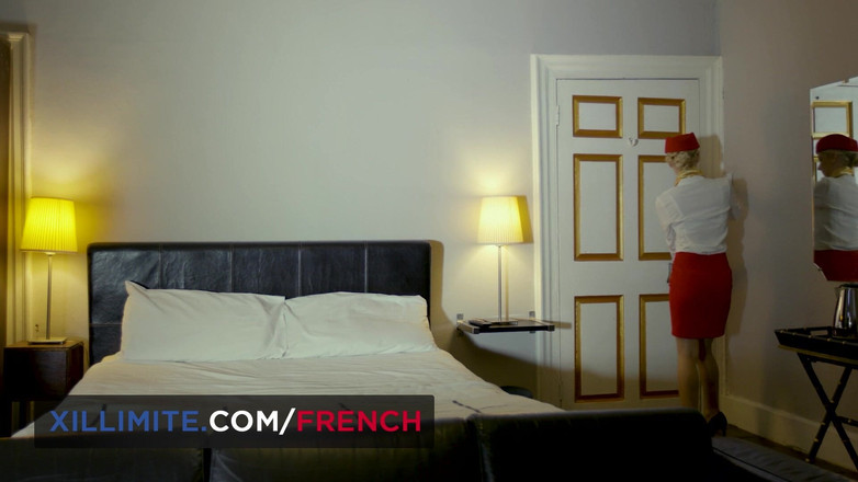 French girls at work: Trio en el hotel con 2 azafatas sexys