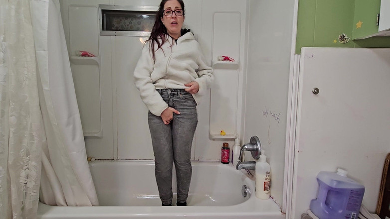 Nerdy_faery: De câte ori poți să ejaculezi și să faci pipi în 5 minute?