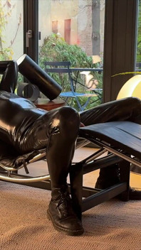 Teasing, CBT, Breath Play and BJ in Latex and Fishnets