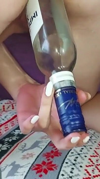 Fucking My Stepsister with a Bottle as Deep as I Can