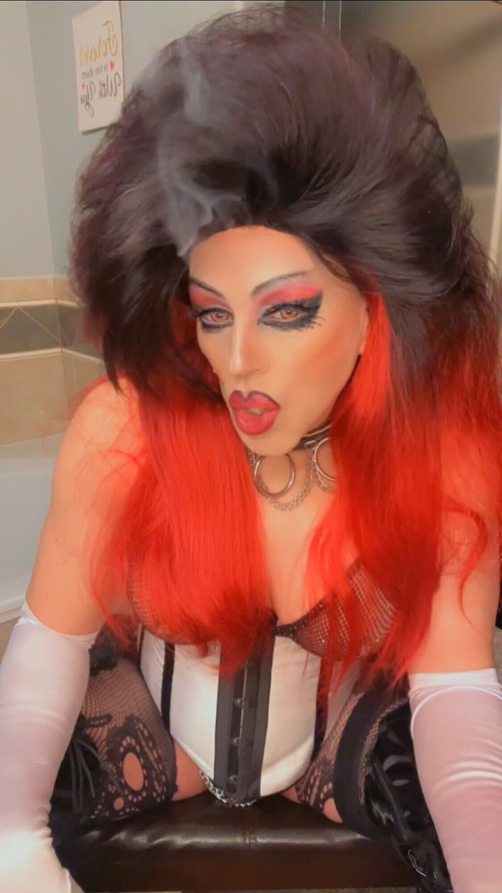 Shelly Robertss: クランクアップ