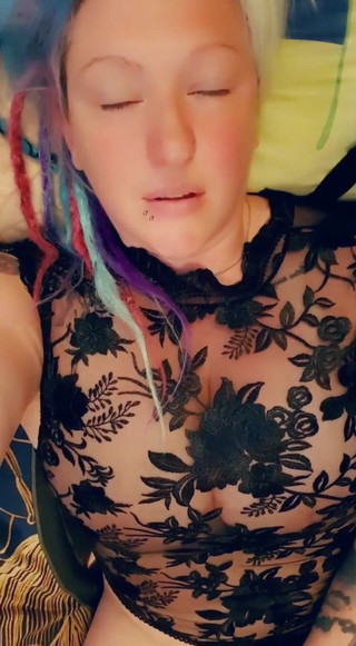 Livie Blainn: किसी से मेरा स्वाद लेने के लिए इंतजार नहीं कर सकता