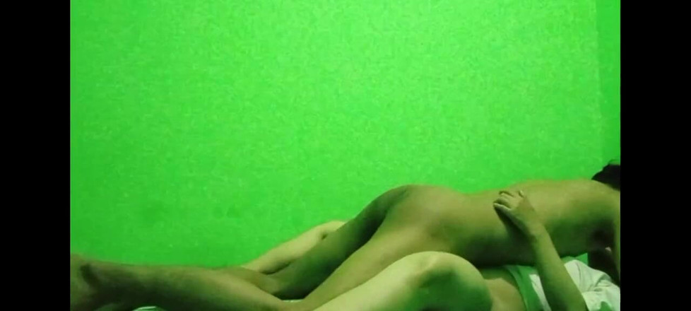 Famly sex: Indo Teen Girl Collapses Sex and Narrow Pussy