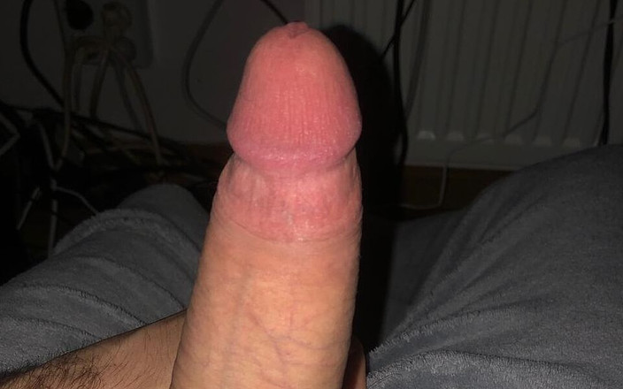 Shoyo: Юный паренек Shoyo дрочит