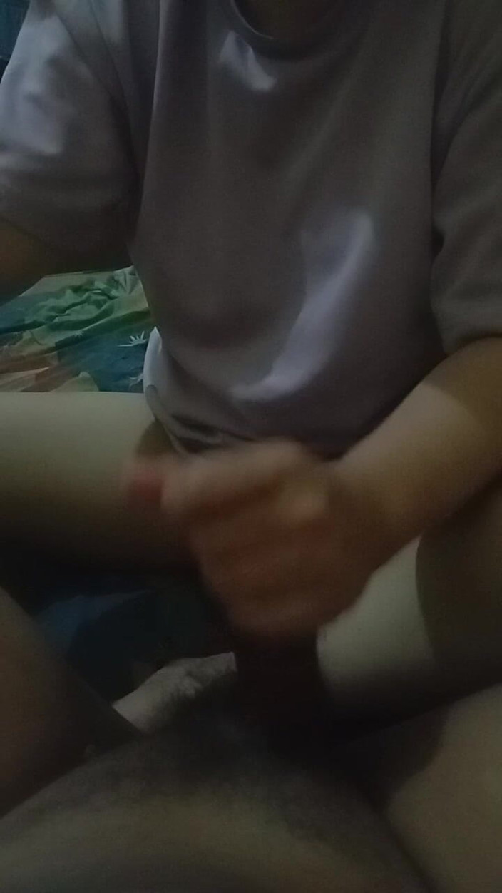 Angelina Pop: El último masaje de polla, la nueva criada tiene grandes tetas...