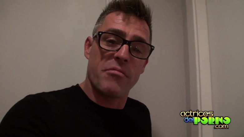 ADP Tube: Guess Who Sucks You in Nacho Vidal's Mansion