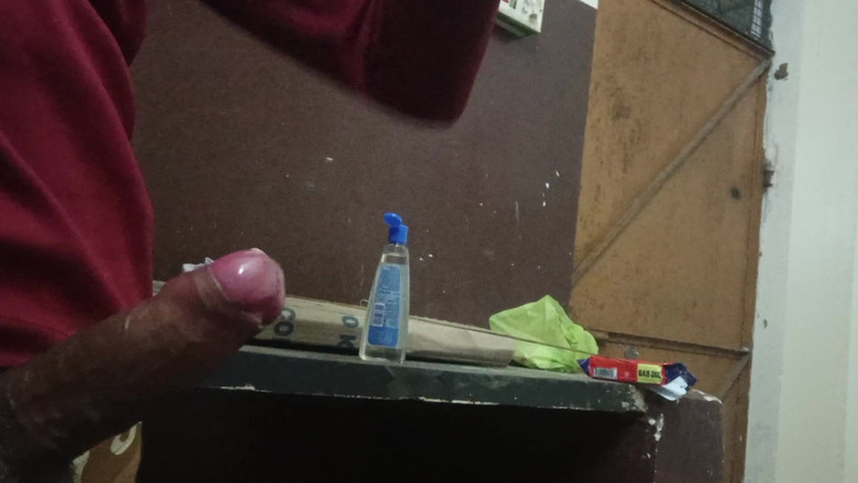 Brijesh 270: Istriku meninggalkanku sendirian di rumah tapi tetanggaku selalu datang berkunjung...