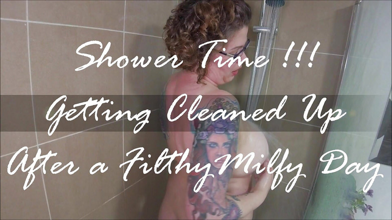 Shooting Star: Seifige milfy-dusche