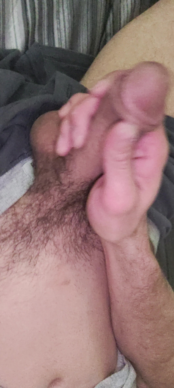 Mikey 21: Bermain dengan batang saiz biasa saya