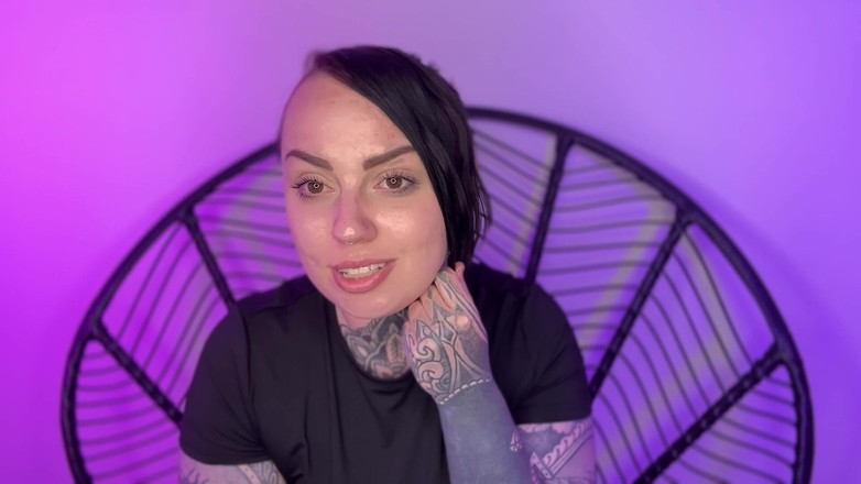 Miss Valentina: Fetish Yawning masa katil