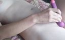 Amateur wet babe: महिला चरमसुख - हॉट चोदने लायक मम्मी अकेले वीर्य निकालती है - जोरदार एकल हस्तमैथुन और असली महिला चरमसुख